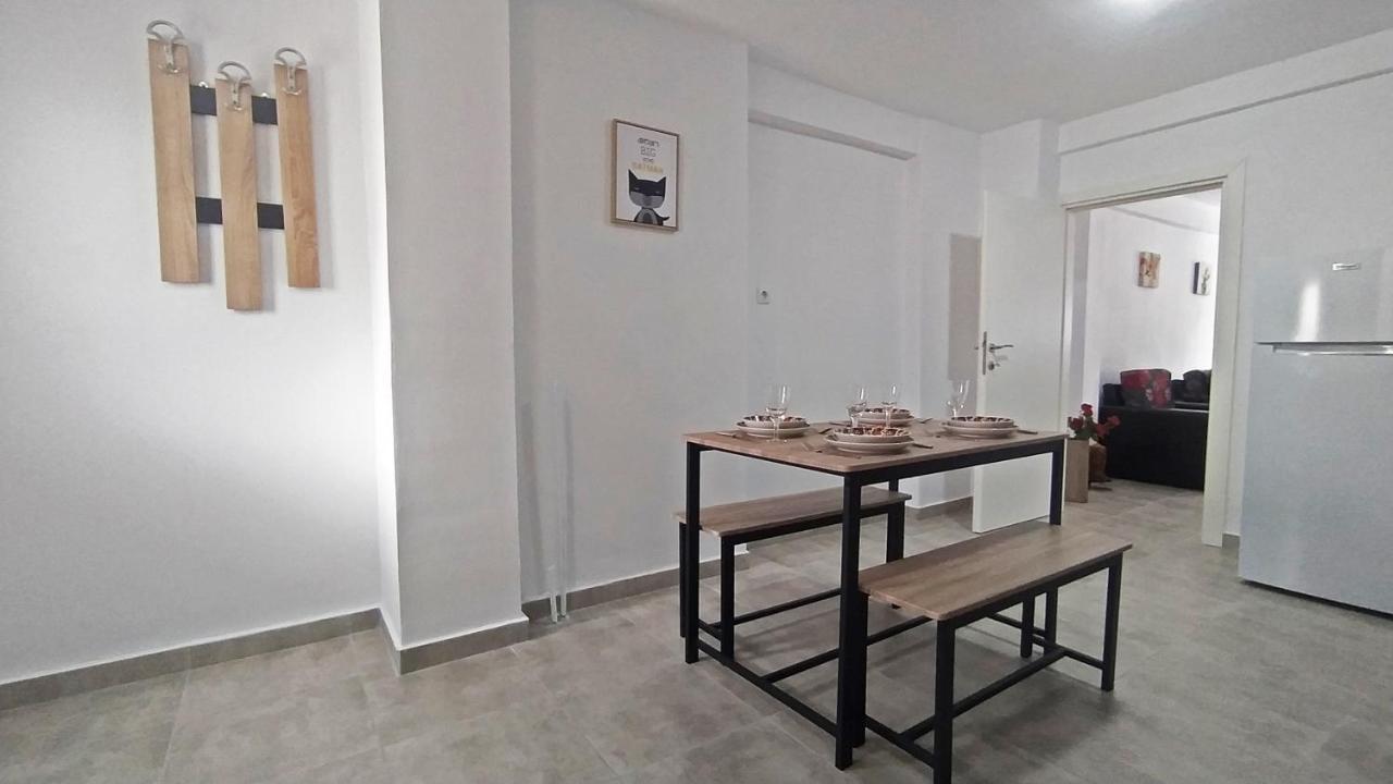 Appartement Cozy Ground Floor House à Agia Triada  Extérieur photo